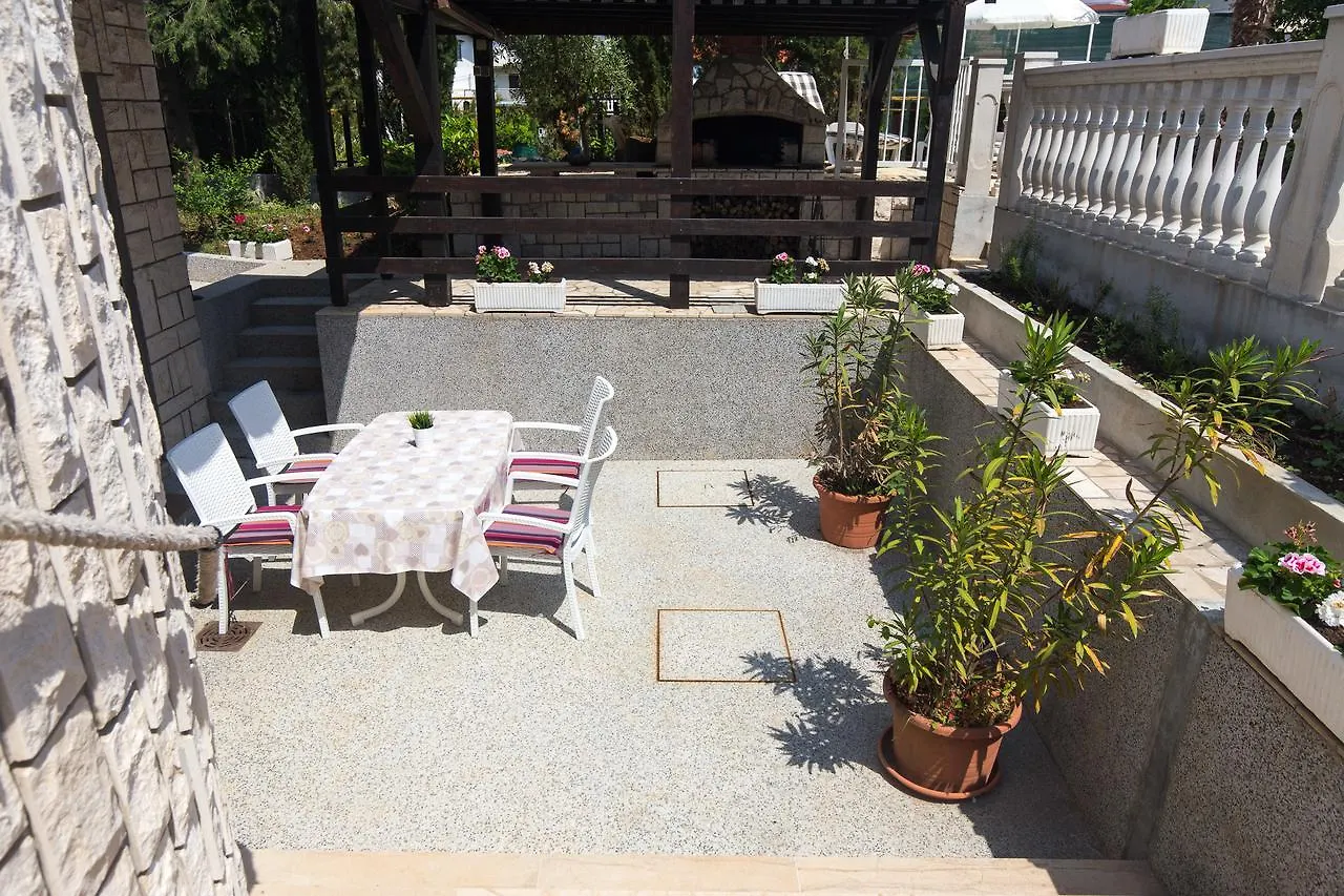 Apartments Pavic Malinska 0*,