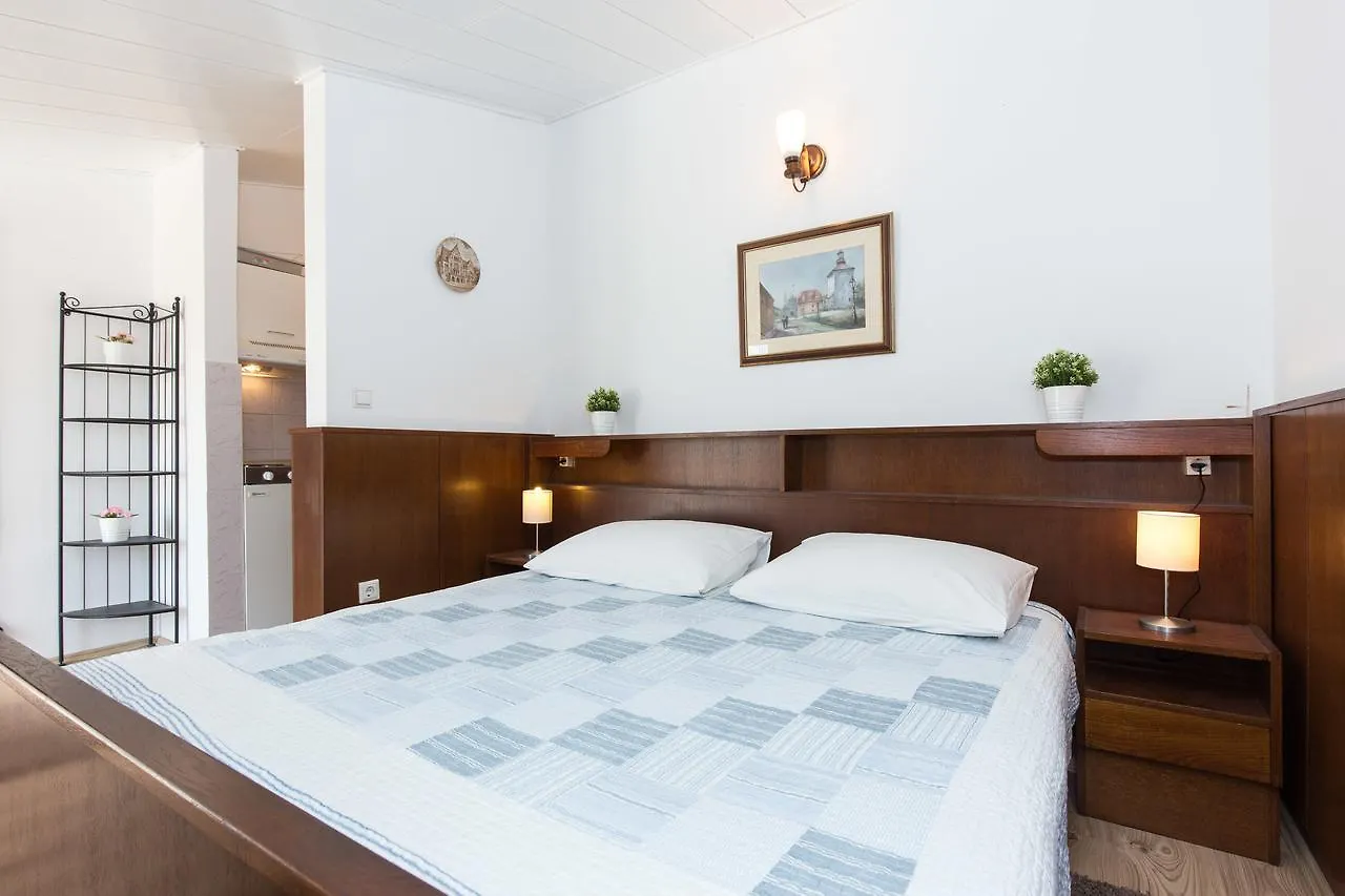 Apartments Pavic Malinska